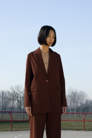 STRAIGHT JACKET / brown